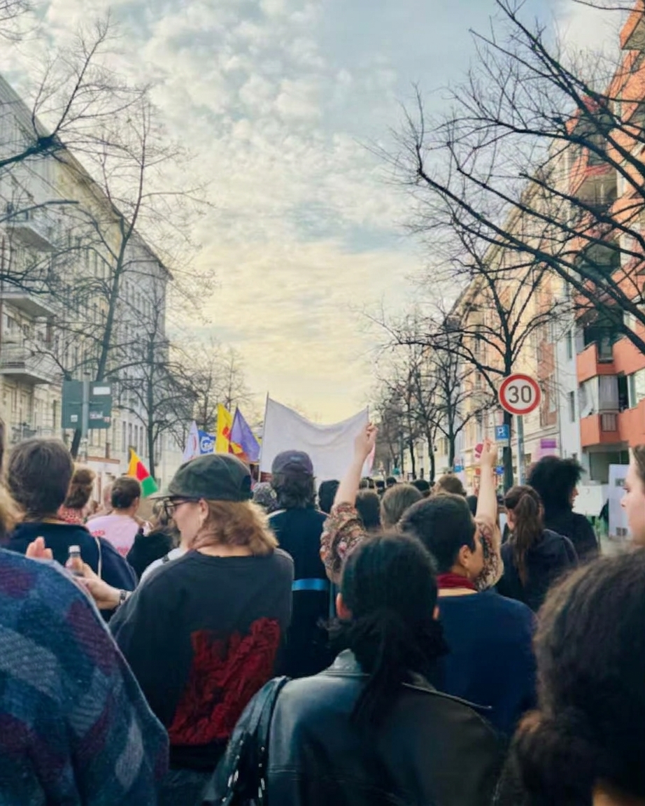 i ragazzi in corteo